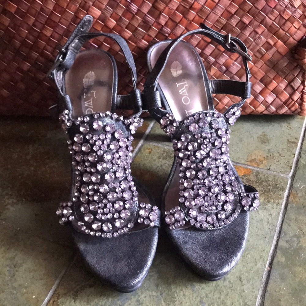 Two Lips with rhinestone sandals